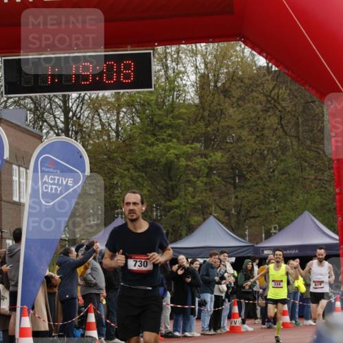 13.04.2025 - Hammer Lauf A. Gomolzig http://msf.ph/oto/7635092 13.04.2025 12:19:07 Ziel 14, 334, 614, 730 meine-sportfotos.de