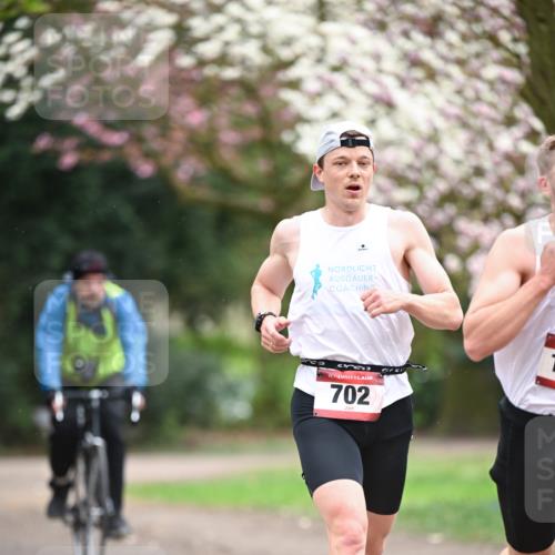13.04.2025 - Hammer Lauf Dr. Thomas Lammeyer http://msf.ph/oto/7635180 13.04.2025 10:03:58 Laufen 15, 702 meine-sportfotos.de