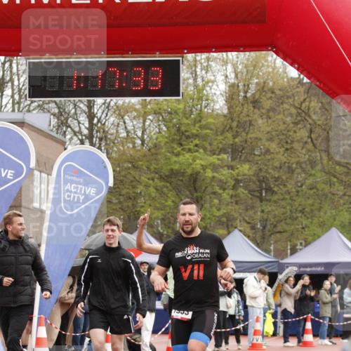 13.04.2025 - Hammer Lauf A. Gomolzig http://msf.ph/oto/7635250 13.04.2025 12:17:31 Ziel 11, 1953 meine-sportfotos.de
