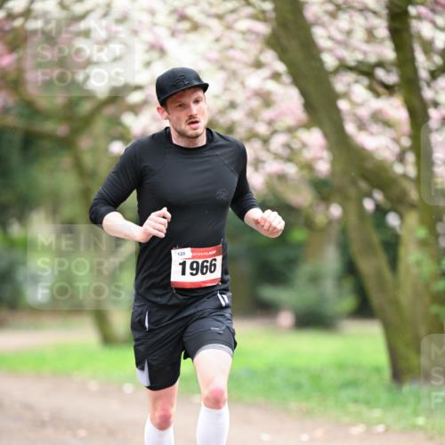 13.04.2025 - Hammer Lauf Dr. Thomas Lammeyer http://msf.ph/oto/7635283 13.04.2025 10:04:17 Laufen 120, 1966 meine-sportfotos.de