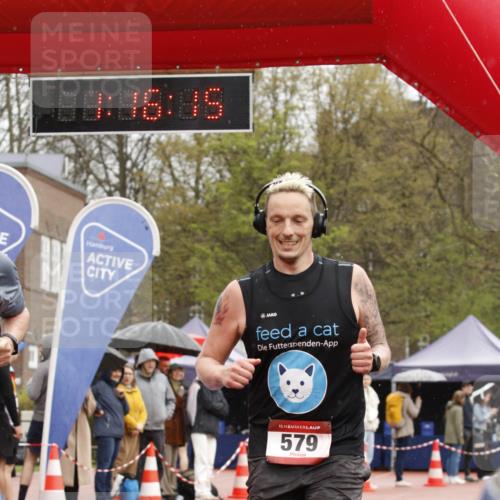 13.04.2025 - Hammer Lauf A. Gomolzig http://msf.ph/oto/7635331 13.04.2025 12:16:14 Ziel 233, 234, 579 meine-sportfotos.de