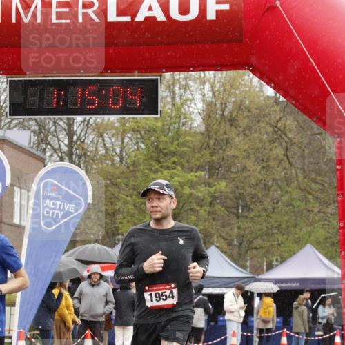 13.04.2025 - Hammer Lauf A. Gomolzig http://msf.ph/oto/7635412 13.04.2025 12:15:02 Ziel 154, 172, 532, 1950, 1954 meine-sportfotos.de