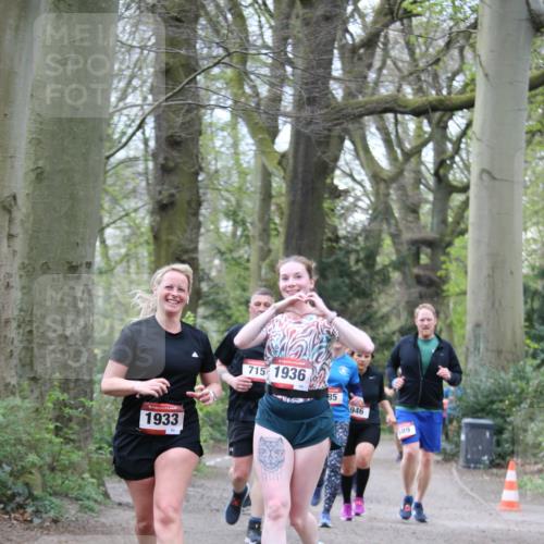 13.04.2025 - Hammer Lauf Jannik Wohlers http://msf.ph/oto/7635503 13.04.2025 10:14:50 Laufen 1933, 65, 715, 1936, 85, 946, 589 meine-sportfotos.de