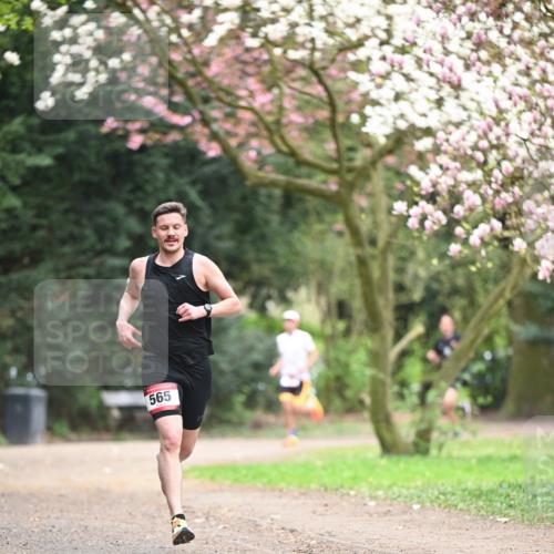 13.04.2025 - Hammer Lauf Dr. Thomas Lammeyer http://msf.ph/oto/7635570 13.04.2025 10:04:48 Laufen 565 meine-sportfotos.de