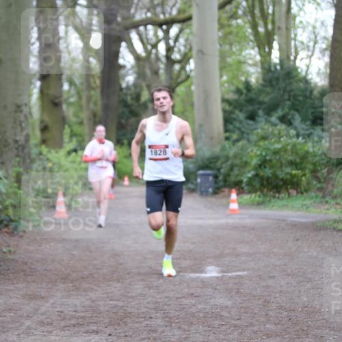 13.04.2025 - Hammer Lauf Jannik Wohlers http://msf.ph/oto/7635575 13.04.2025 12:30:42 Laufen 1828 meine-sportfotos.de