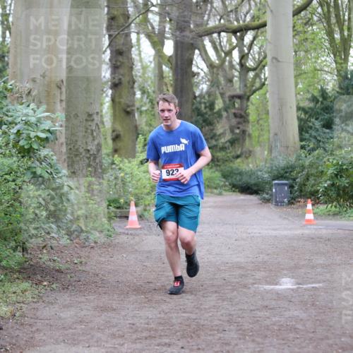 13.04.2025 - Hammer Lauf Jannik Wohlers http://msf.ph/oto/7635689 13.04.2025 12:30:07 Laufen 922 meine-sportfotos.de
