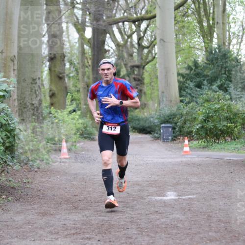 13.04.2025 - Hammer Lauf Jannik Wohlers http://msf.ph/oto/7635728 13.04.2025 12:29:59 Laufen 312 meine-sportfotos.de