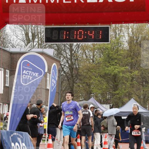 13.04.2025 - Hammer Lauf A. Gomolzig http://msf.ph/oto/7635762 13.04.2025 12:10:39 Ziel 484, 1376 meine-sportfotos.de