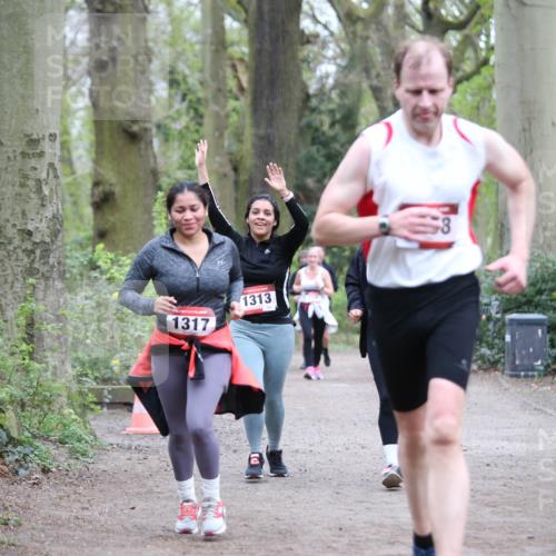 13.04.2025 - Hammer Lauf Jannik Wohlers http://msf.ph/oto/7635853 13.04.2025 12:49:13 Laufen 1317, 1313 meine-sportfotos.de