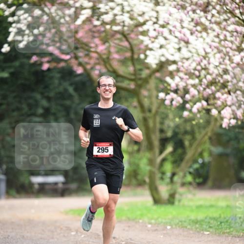 13.04.2025 - Hammer Lauf Dr. Thomas Lammeyer http://msf.ph/oto/7635855 13.04.2025 10:05:07 Laufen 295 meine-sportfotos.de