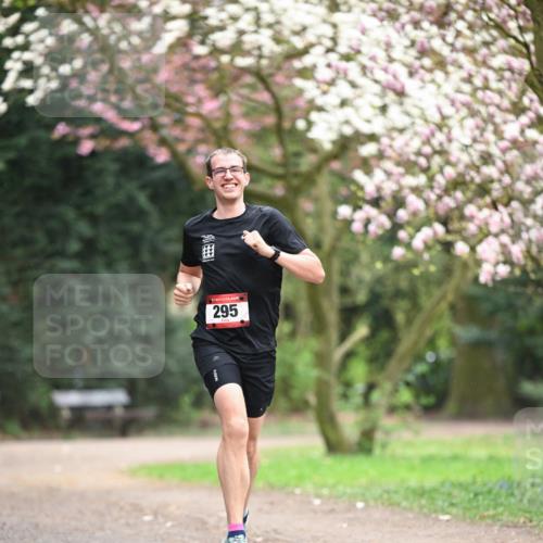 13.04.2025 - Hammer Lauf Dr. Thomas Lammeyer http://msf.ph/oto/7635860 13.04.2025 10:05:07 Laufen 295 meine-sportfotos.de