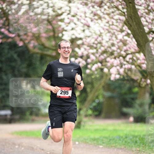 13.04.2025 - Hammer Lauf Dr. Thomas Lammeyer http://msf.ph/oto/7635886 13.04.2025 10:05:07 Laufen 295 meine-sportfotos.de
