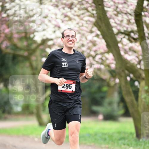 13.04.2025 - Hammer Lauf Dr. Thomas Lammeyer http://msf.ph/oto/7635911 13.04.2025 10:05:08 Laufen 295 meine-sportfotos.de