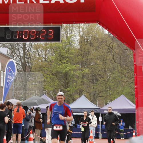 13.04.2025 - Hammer Lauf A. Gomolzig http://msf.ph/oto/7635931 13.04.2025 12:09:21 Ziel 312 meine-sportfotos.de