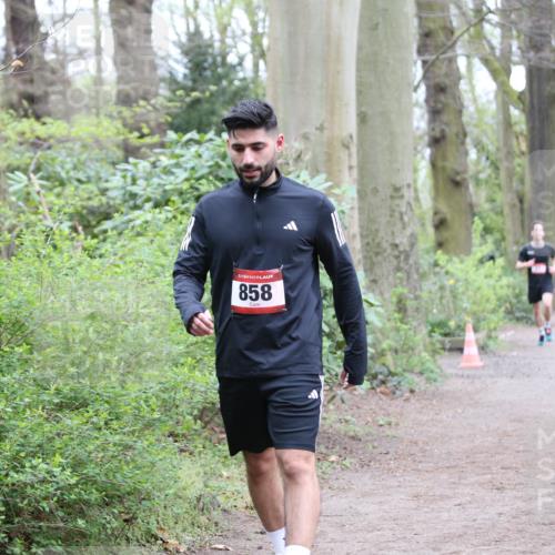 13.04.2025 - Hammer Lauf Jannik Wohlers http://msf.ph/oto/7636051 13.04.2025 12:49:00 Laufen 858 meine-sportfotos.de