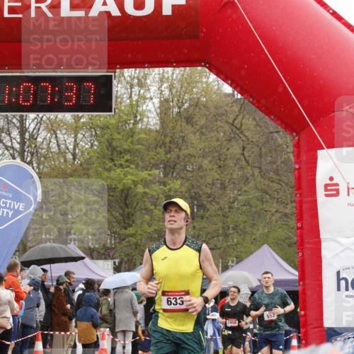 13.04.2025 - Hammer Lauf A. Gomolzig http://msf.ph/oto/7636124 13.04.2025 12:07:36 Ziel 552, 633, 1958 meine-sportfotos.de