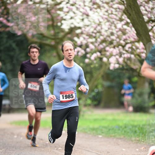 13.04.2025 - Hammer Lauf Dr. Thomas Lammeyer http://msf.ph/oto/7636191 13.04.2025 10:05:36 Laufen 656, 15, 1985 meine-sportfotos.de
