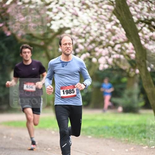 13.04.2025 - Hammer Lauf Dr. Thomas Lammeyer http://msf.ph/oto/7636200 13.04.2025 10:05:36 Laufen 656, 15, 1985 meine-sportfotos.de