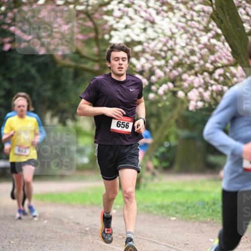 13.04.2025 - Hammer Lauf Dr. Thomas Lammeyer http://msf.ph/oto/7636231 13.04.2025 10:05:37 Laufen 656 meine-sportfotos.de