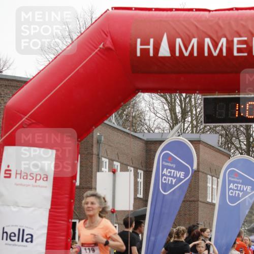 13.04.2025 - Hammer Lauf A. Gomolzig http://msf.ph/oto/7636287 13.04.2025 12:05:57 Ziel 119, 287, 1946, 1947 meine-sportfotos.de