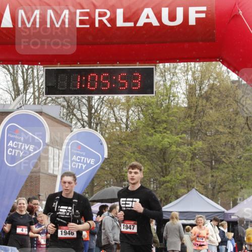 13.04.2025 - Hammer Lauf A. Gomolzig http://msf.ph/oto/7636315 13.04.2025 12:05:51 Ziel 1946, 1947 meine-sportfotos.de