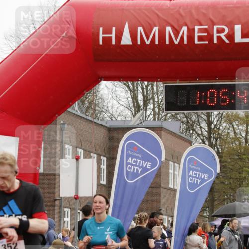 13.04.2025 - Hammer Lauf A. Gomolzig http://msf.ph/oto/7636327 13.04.2025 12:05:47 Ziel 566, 669, 1946, 1947 meine-sportfotos.de