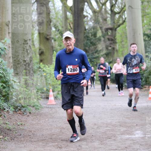 13.04.2025 - Hammer Lauf Jannik Wohlers http://msf.ph/oto/7636438 13.04.2025 12:48:41 Laufen 370, 1280, 267, 433 meine-sportfotos.de
