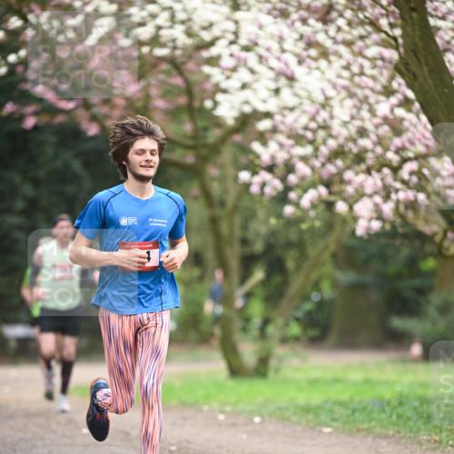 13.04.2025 - Hammer Lauf Dr. Thomas Lammeyer http://msf.ph/oto/7636477 13.04.2025 10:05:49 Laufen 15 meine-sportfotos.de