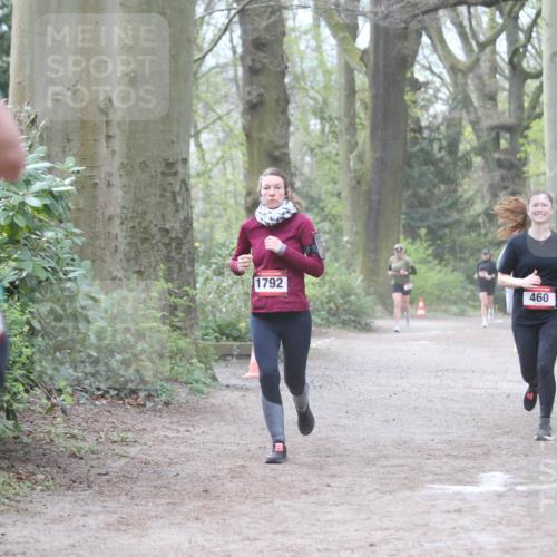 13.04.2025 - Hammer Lauf Jannik Wohlers http://msf.ph/oto/7636601 13.04.2025 10:12:38 Laufen 752, 1792, 460 meine-sportfotos.de