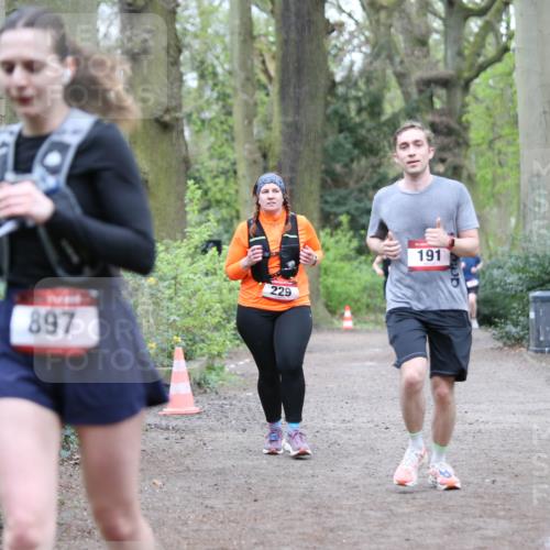 13.04.2025 - Hammer Lauf Jannik Wohlers http://msf.ph/oto/7636625 13.04.2025 12:27:38 Laufen 897, 229, 191 meine-sportfotos.de
