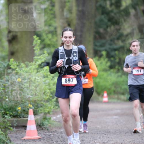 13.04.2025 - Hammer Lauf Jannik Wohlers http://msf.ph/oto/7636657 13.04.2025 12:27:34 Laufen 15, 897, 191 meine-sportfotos.de