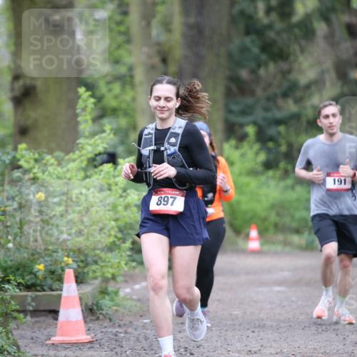 13.04.2025 - Hammer Lauf Jannik Wohlers http://msf.ph/oto/7636668 13.04.2025 12:27:34 Laufen 897, 191 meine-sportfotos.de