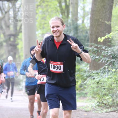 13.04.2025 - Hammer Lauf Jannik Wohlers http://msf.ph/oto/7636821 13.04.2025 10:12:23 Laufen 1986, 13, 15, 1990 meine-sportfotos.de