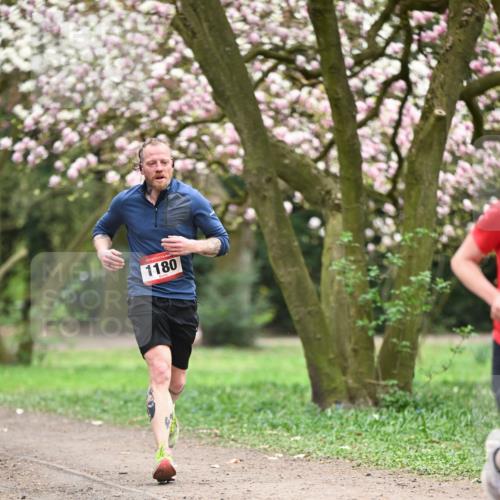 13.04.2025 - Hammer Lauf Dr. Thomas Lammeyer http://msf.ph/oto/7636842 13.04.2025 10:06:01 Laufen 1180 meine-sportfotos.de