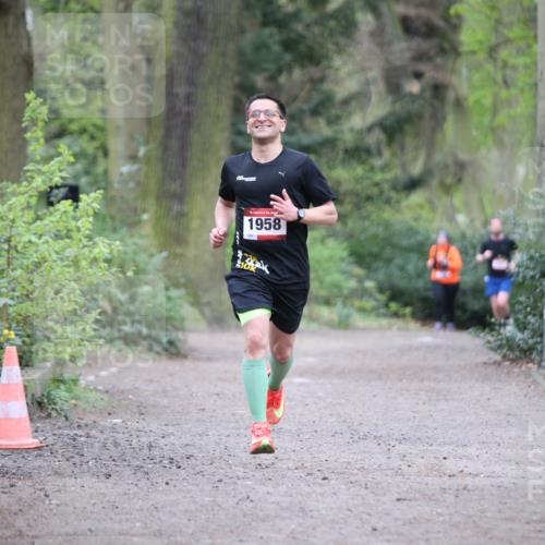 13.04.2025 - Hammer Lauf Jannik Wohlers http://msf.ph/oto/7636877 13.04.2025 12:27:12 Laufen 1958 meine-sportfotos.de