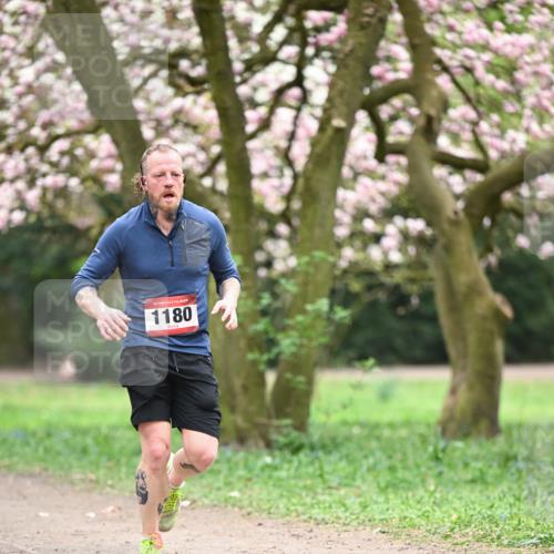 13.04.2025 - Hammer Lauf Dr. Thomas Lammeyer http://msf.ph/oto/7636889 13.04.2025 10:06:02 Laufen 15, 1180 meine-sportfotos.de