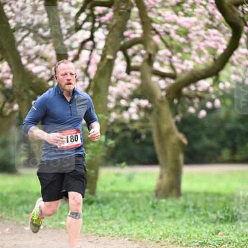 13.04.2025 - Hammer Lauf Dr. Thomas Lammeyer http://msf.ph/oto/7636905 13.04.2025 10:06:02 Laufen 180 meine-sportfotos.de