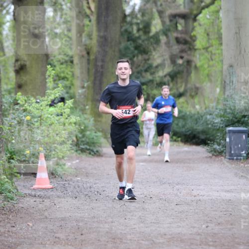 13.04.2025 - Hammer Lauf Jannik Wohlers http://msf.ph/oto/7636936 13.04.2025 12:26:56 Laufen 42 meine-sportfotos.de