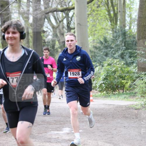 13.04.2025 - Hammer Lauf Jannik Wohlers http://msf.ph/oto/7637049 13.04.2025 10:12:07 Laufen 177, 87, 15, 1928 meine-sportfotos.de