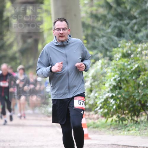 13.04.2025 - Hammer Lauf Jannik Wohlers http://msf.ph/oto/7637137 13.04.2025 10:11:57 Laufen 15, 57 meine-sportfotos.de