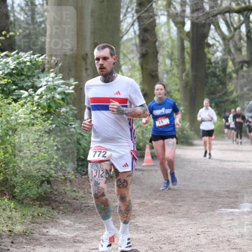13.04.2025 - Hammer Lauf Jannik Wohlers http://msf.ph/oto/7637175 13.04.2025 10:11:55 Laufen 772, 1312, 15 meine-sportfotos.de