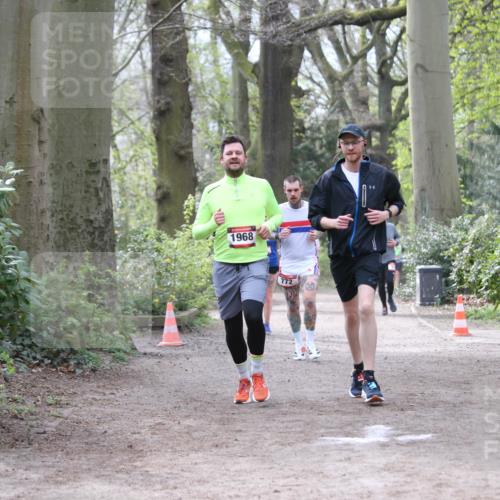 13.04.2025 - Hammer Lauf Jannik Wohlers http://msf.ph/oto/7637216 13.04.2025 10:11:51 Laufen 1968, 772 meine-sportfotos.de