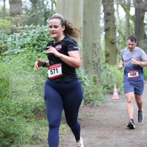 13.04.2025 - Hammer Lauf Jannik Wohlers http://msf.ph/oto/7637253 13.04.2025 12:25:56 Laufen 571, 588 meine-sportfotos.de