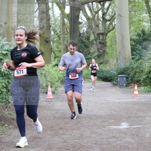13.04.2025 - Hammer Lauf Jannik Wohlers http://msf.ph/oto/7637265 13.04.2025 12:25:56 Laufen 571, 588 meine-sportfotos.de