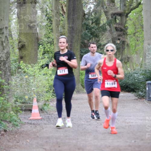 13.04.2025 - Hammer Lauf Jannik Wohlers http://msf.ph/oto/7637308 13.04.2025 12:25:53 Laufen 571, 588 meine-sportfotos.de