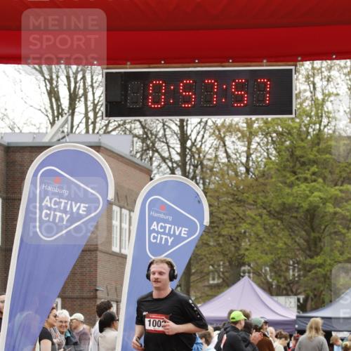 13.04.2025 - Hammer Lauf A. Gomolzig http://msf.ph/oto/7637462 13.04.2025 11:57:56 Ziel 178, 1002 meine-sportfotos.de