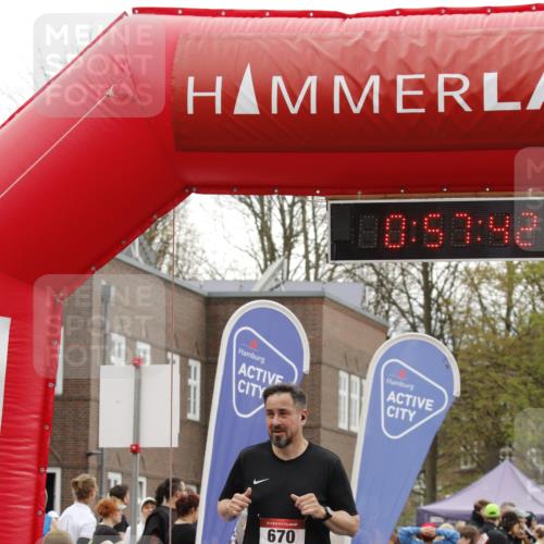 13.04.2025 - Hammer Lauf A. Gomolzig http://msf.ph/oto/7637470 13.04.2025 11:57:40 Ziel 670, 1375 meine-sportfotos.de