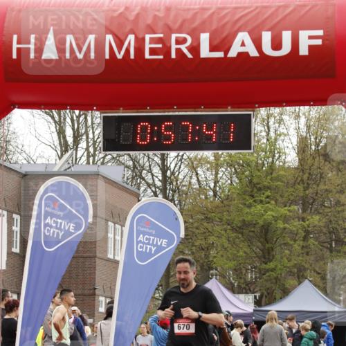 13.04.2025 - Hammer Lauf A. Gomolzig http://msf.ph/oto/7637475 13.04.2025 11:57:39 Ziel 670, 1375 meine-sportfotos.de