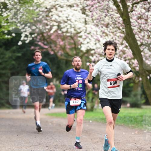 13.04.2025 - Hammer Lauf Dr. Thomas Lammeyer http://msf.ph/oto/7637512 13.04.2025 10:06:40 Laufen 717840, 747, 15, 586 meine-sportfotos.de