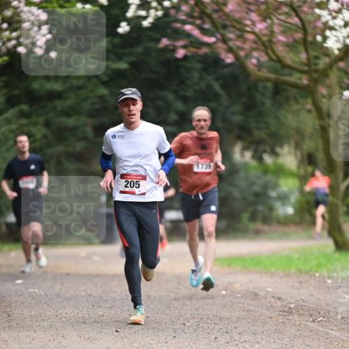13.04.2025 - Hammer Lauf Dr. Thomas Lammeyer http://msf.ph/oto/7637614 13.04.2025 10:06:47 Laufen 205, 1739 meine-sportfotos.de